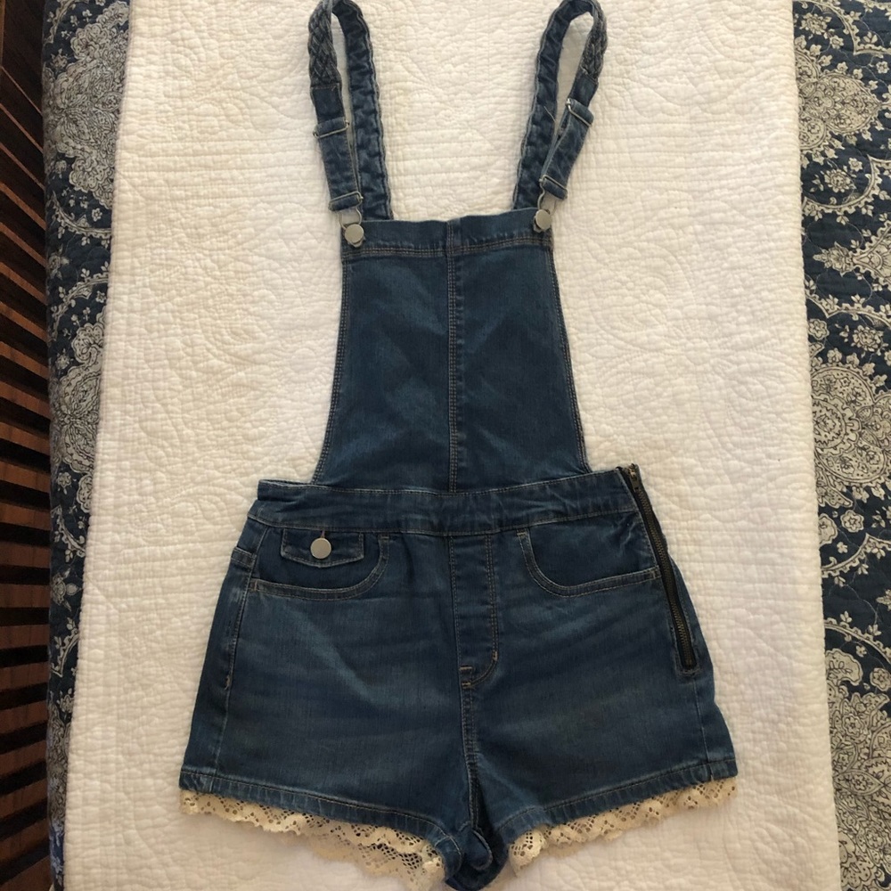 PACSUN Bullhead Denim Overall Shorts, Lace Hem, 25